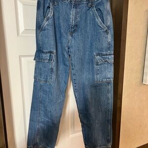 Universal Thread Blue Boyfriend Jeans Relaxed Fit
